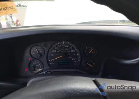 2004 Chevrolet Express from USA, damaged, VIN 1GCFG15X441229119